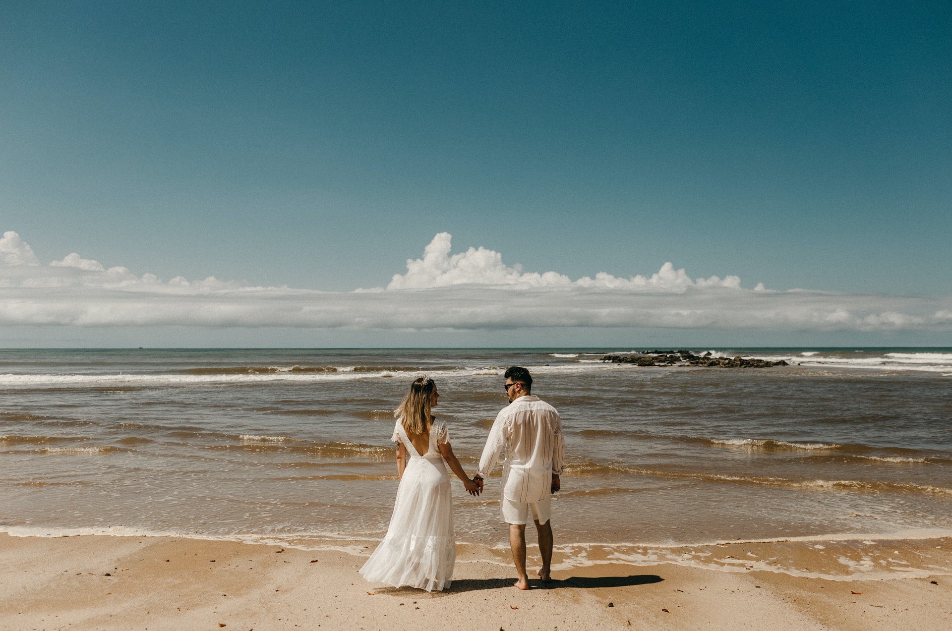 10 Top Tips – Weddings Abroad