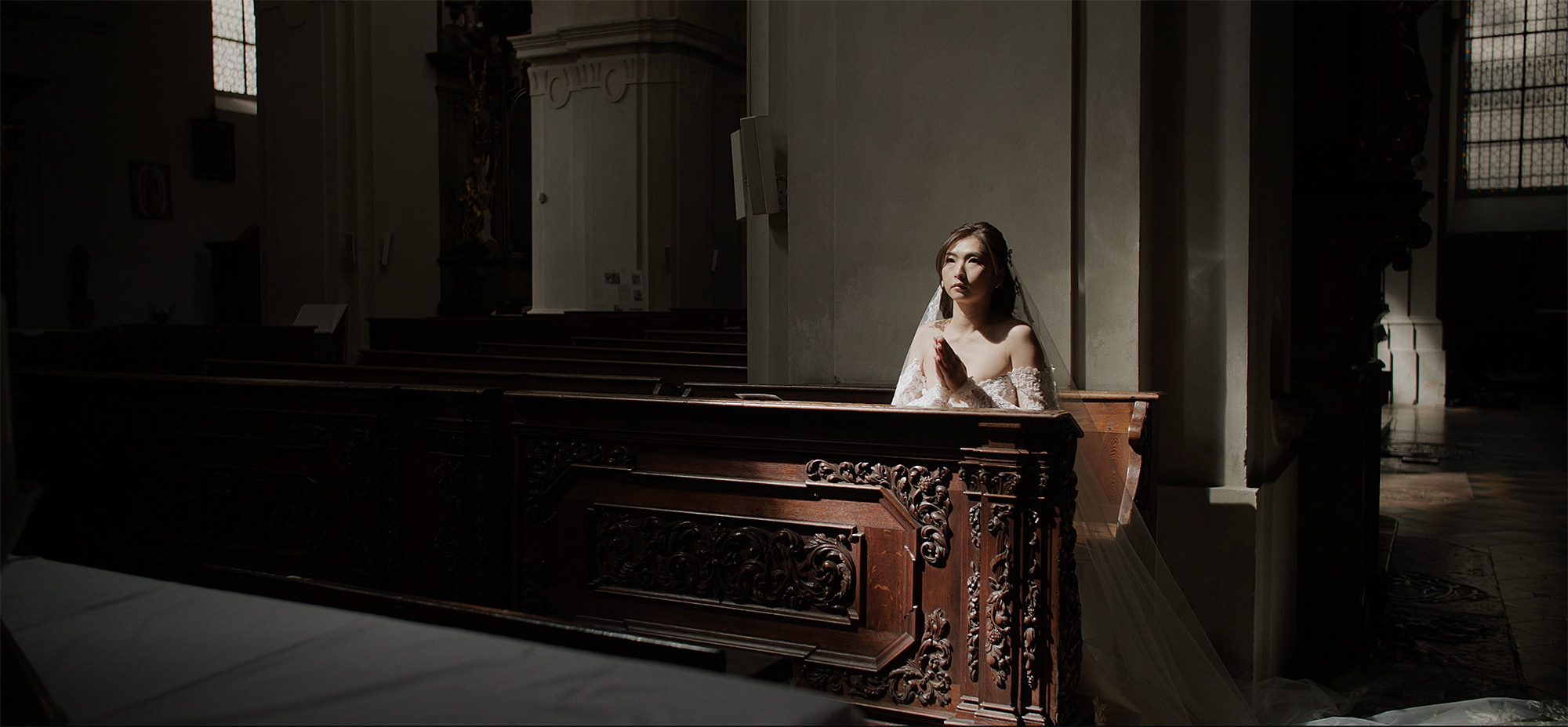 From Hongkong to the Heart of Europe – a Love Story Written in Prague